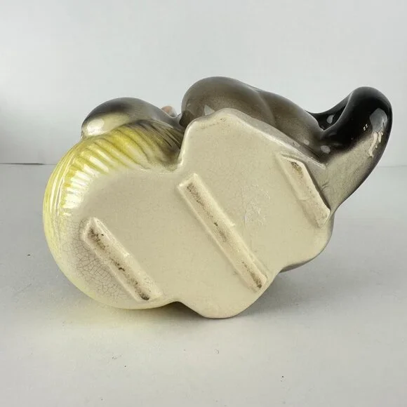 Vintage Royal Copley Ceramic Cat Planter With Bow & Yarn Ball - Picture 7 of 8